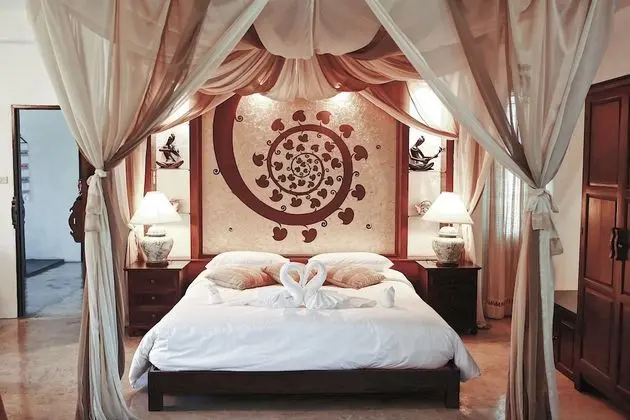 Villa, 5 Yatak Odası, Kişiye Özel Havuzlu