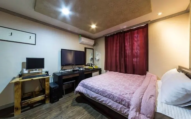Oda (Standard Room)