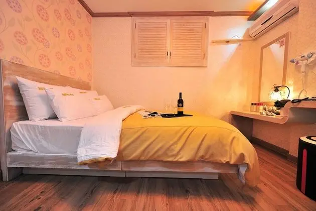 Oda (Couple Room (2 People))