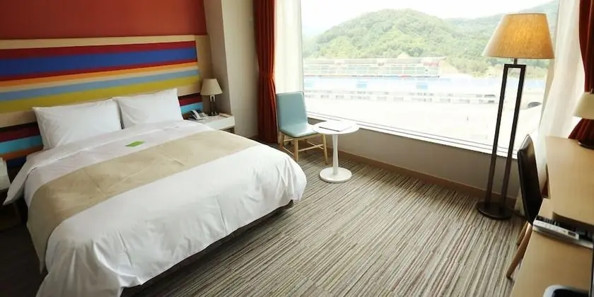 Deluxe Tek Büyük Yataklı Oda, Balkon