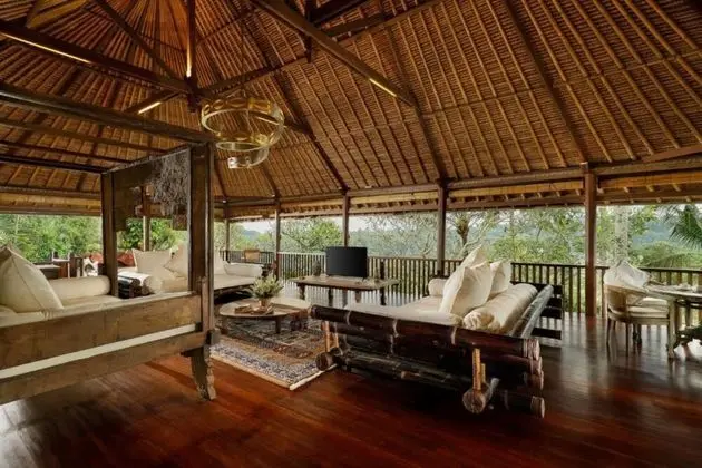 Signature Villa