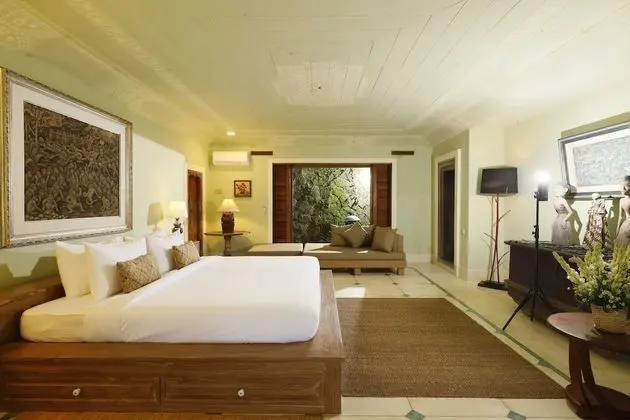 Signature Villa