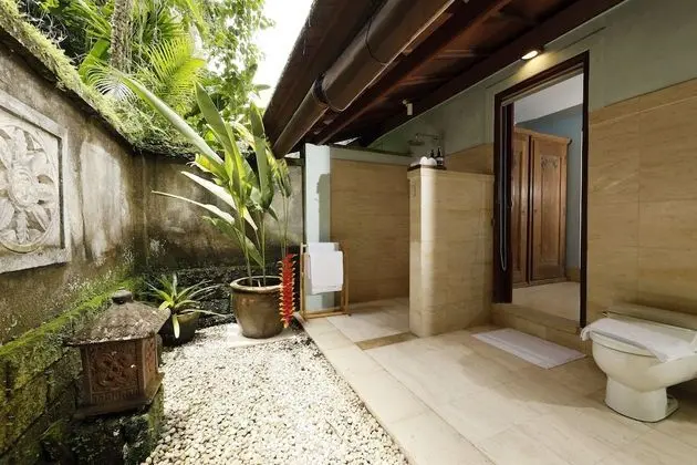Signature Villa