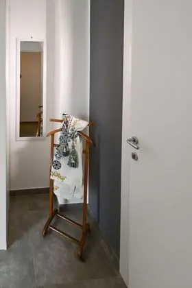 Deluxe Tek Büyük veya İki Ayrı Yataklı Oda, Havuz Manzaralı