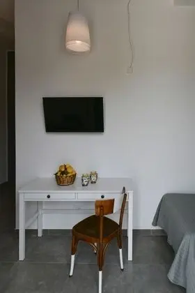 Deluxe Tek Büyük veya İki Ayrı Yataklı Oda, Havuz Manzaralı