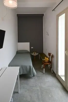 Deluxe Tek Büyük veya İki Ayrı Yataklı Oda, Havuz Manzaralı
