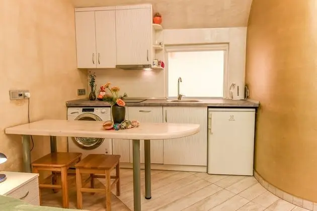 Stüdyo, Teras (Nr 2)