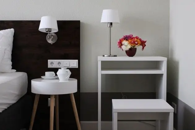 Classic Tek Büyük Yataklı Oda