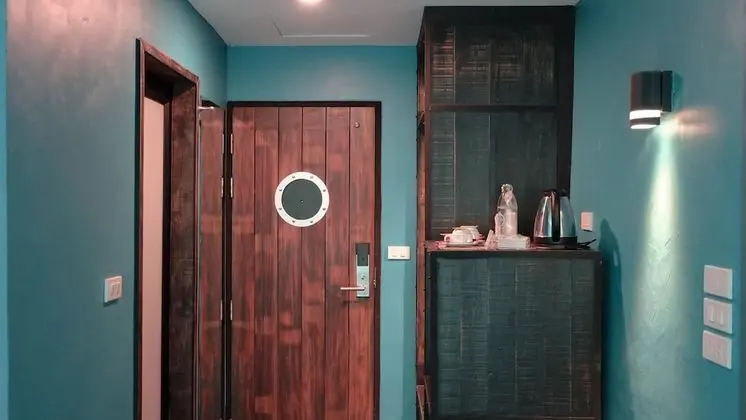 Deluxe Twin Room with Lake View