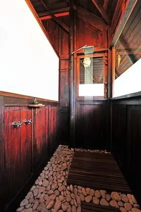 Villa, Bahçe Manzaralı