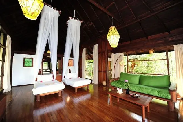 Villa, Bahçe Manzaralı