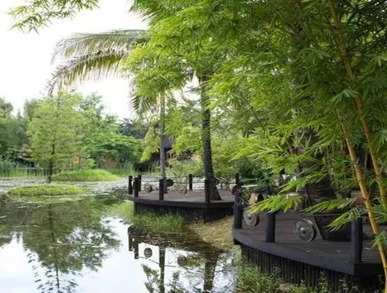 Ev (Garden)