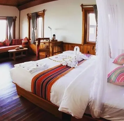 Bungalov, Göl Manzaralı