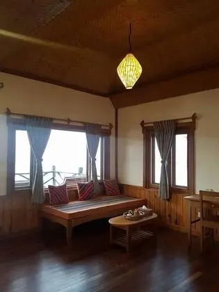 Bungalov, Göl Manzaralı