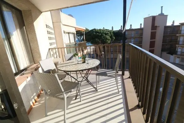 Apart Daire, 2 Yatak Odası, Deniz Manzaralı