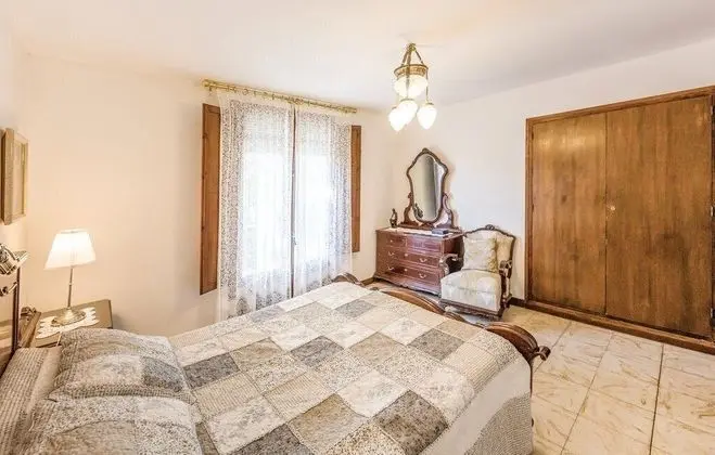 Ev, 6 Yatak Odası, Dağ Manzaralı