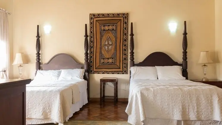 4 Bedroom Villa