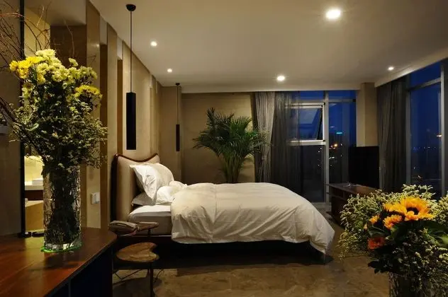 Deluxe Oda (180°Sea View)