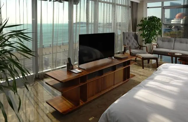 Deluxe Oda (180°Sea View)