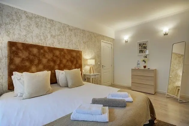 Superior Tek Büyük veya İki Ayrı Yataklı Oda