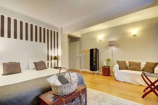 Superior Tek Büyük veya İki Ayrı Yataklı Oda