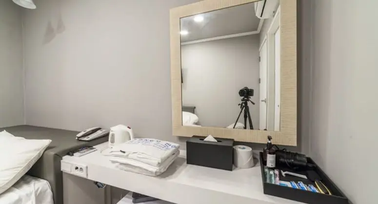 Basic İki Ayrı Yataklı Oda