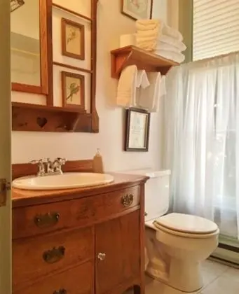 Oda, Özel Banyo (Cara Cove)