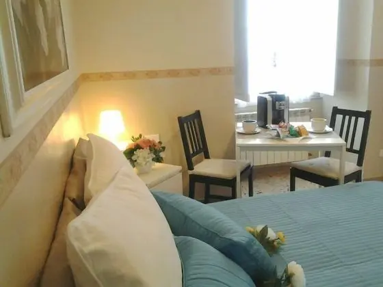 Standard Tek Büyük Yataklı Oda