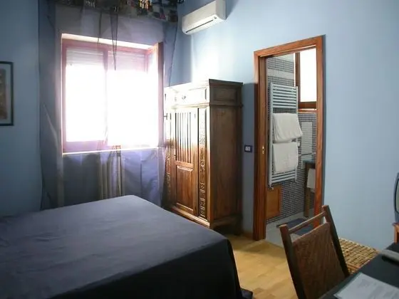 Junior Tek Büyük Yataklı Oda