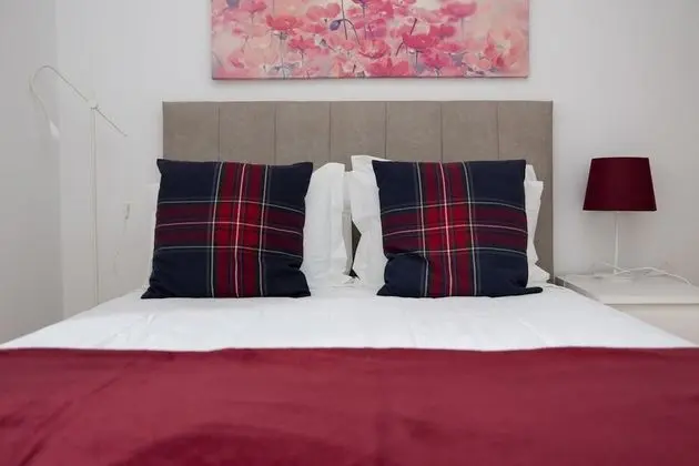 Tek Büyük Yataklı Oda, Özel Banyo (4)