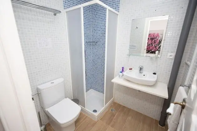 Tek Büyük Yataklı Oda, Özel Banyo (4)