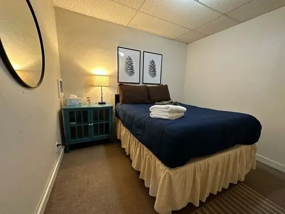 Basic Oda, 1 Çift Kişilik Yatak, Ortak Banyo