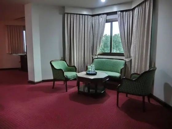 Deluxe King Room