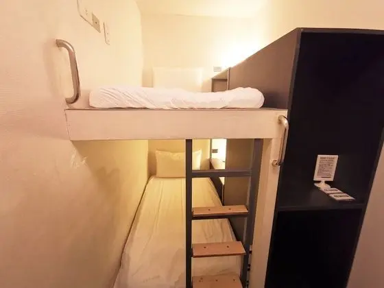 Oda, Ortak Banyo (Bunk Bed)