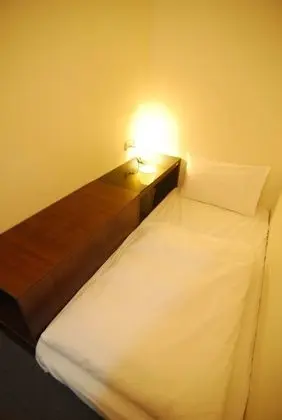 Tek Kişilik Oda, Ortak Banyo