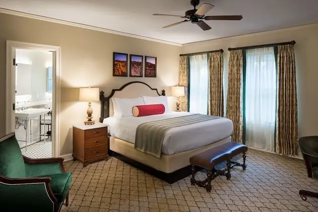 Standard Oda, 1 En Büyük (King) Boy Yatak