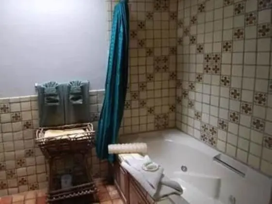 Luxury Oda, Banyolu/Duşlu (Luxury Suite - two queens)