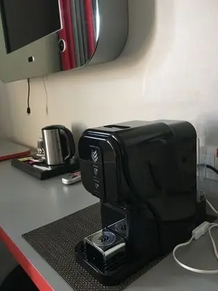 Executive Oda, Teras