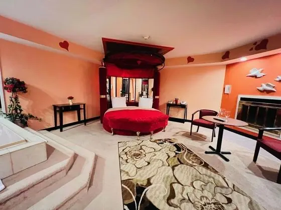 Luxury Oda