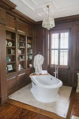 Oda, Özel Banyo (Bridal Suite Room 260)