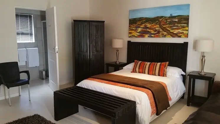 Luxury Tek Büyük Yataklı Oda