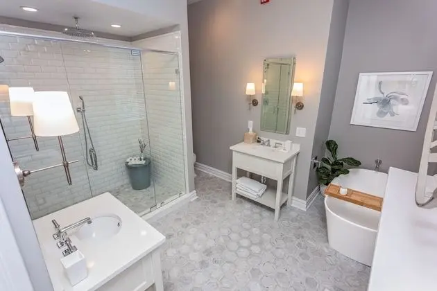 Luxury Oda, 1 Büyük (Queen) Boy Yatak, Avlu Manzaralı