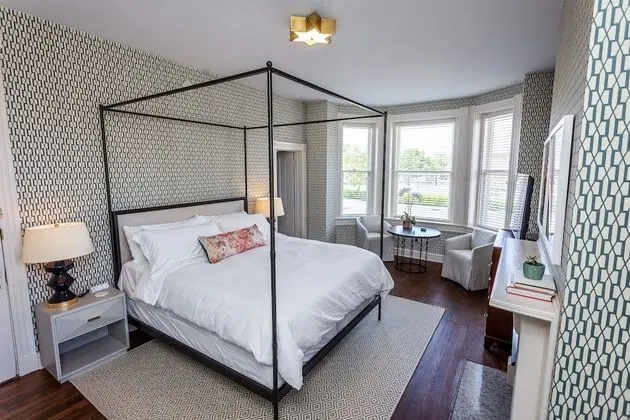 Luxury Oda, 1 En Büyük (King) Boy Yatak, Avlu Manzaralı