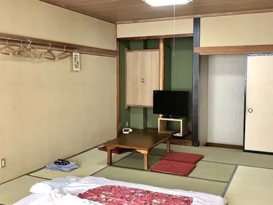 Traditional Dört Kişilik Oda, Ortak Banyo (Japanese Style)
