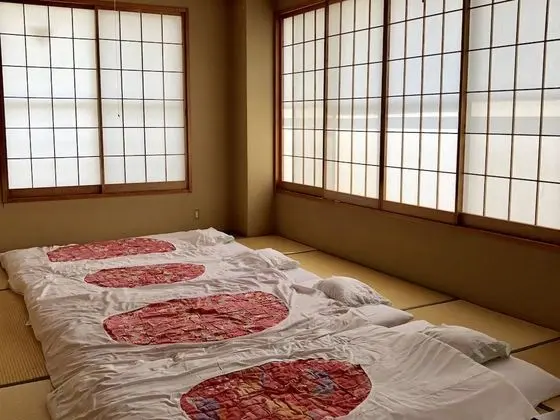 Traditional Dört Kişilik Oda, Ortak Banyo (Japanese Style)