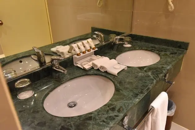 Executive King Room