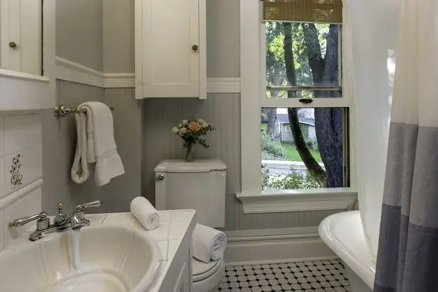 Signature Süit, Sigara İçilmez