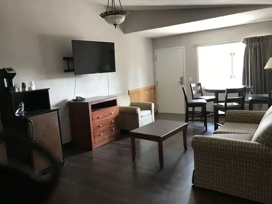 Standard Süit, 2 Yatak Odası, Sigara İçilmez, Göl Manzaralı