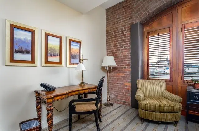 Oda, 1 En Büyük (King) Boy Yatak, Sigara İçilmez