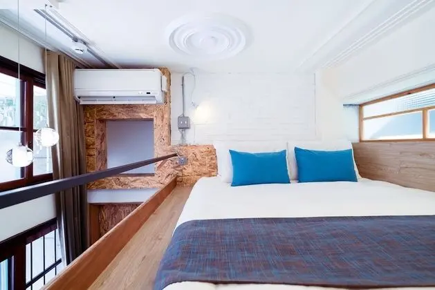 Design Çatı Katı (Loft), 1 Çift Kişilik Yatak, Veranda, Asma Kat